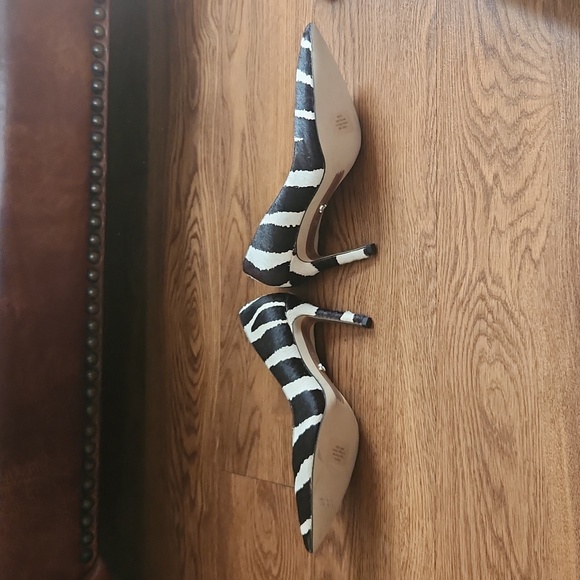 Sam Eldelman Women's Classic Pimp Heels Hazel Ivory Black Brahma Rea Fur Size 5 - Picture 6 of 8